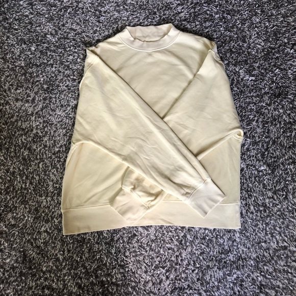 Alo Yoga Yellow Sweatshirt (large) - Picture 2 of 5